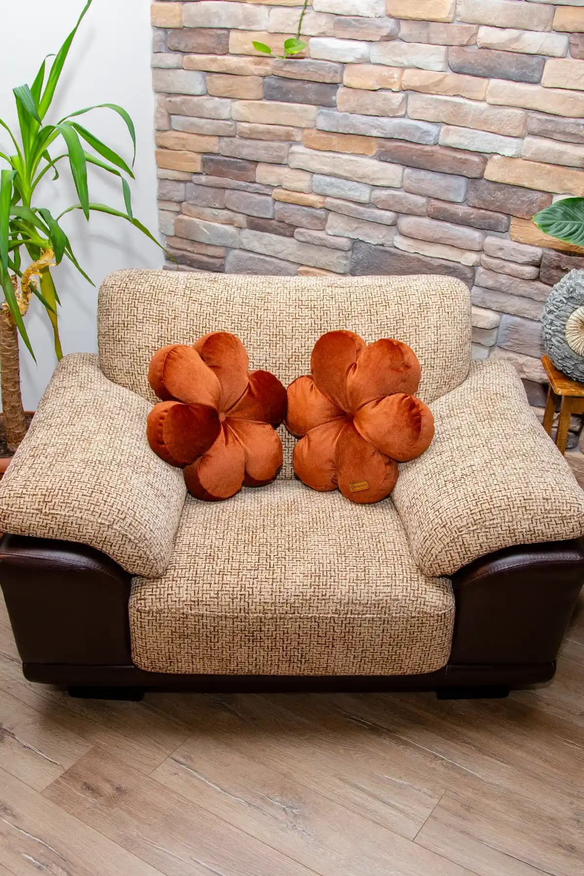 Rayda Home Tarçın Kadife Yastık Seti 42x42 cm - El Yapımı, Leke Tutmaz, Su Itici Kumaş