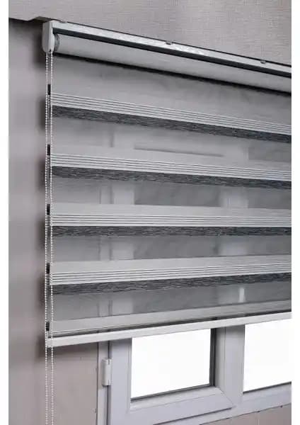 Bizden Perde Çift Renk Siyah Gri ve Siyah Pileli Zebra Stor Perdeler Karşılaştırması