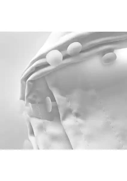 Caserta Home Lüx Atlas Saten Beyaz Güneşlik Perde ile Taç Saten Güneşlik Perde Karşılaştırması ve Özellikleri