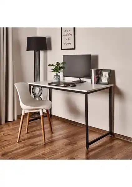 Ev ve ofis ortamları için uygun çalışma masası karşılaştırması ve detaylı analiz