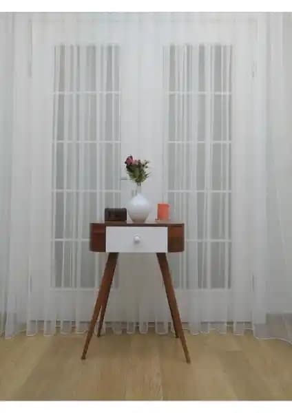 İki farklı tül perde ürününün özellikleri ve karşılaştırması: modern ve ekonomik seçenekler