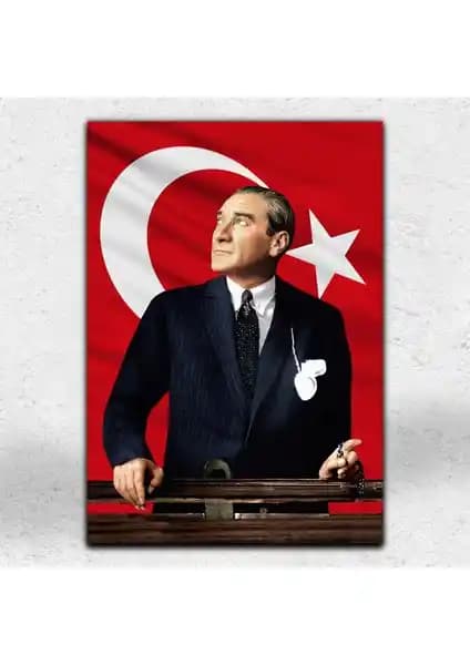 İki Popüler Atatürk Portresi Kanvas Tablo Karşılaştırması ve Seçim Rehberi