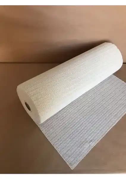 Kaydırmaz Halı Seçenekleri: Nice Home ve Valery Home Ürünlerinin Karşılaştırması