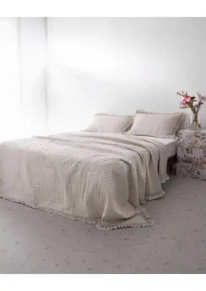 Madame Coco Maryon ve Taç Glory Çift Kişilik Yatak Örtüsü Karşılaştırması ve Özellikleri