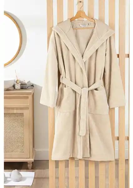 Türkçe Home Softy Triga ve Ephemeris Kapşonlu Bukle Bornoz Karşılaştırması ve Özellikleri