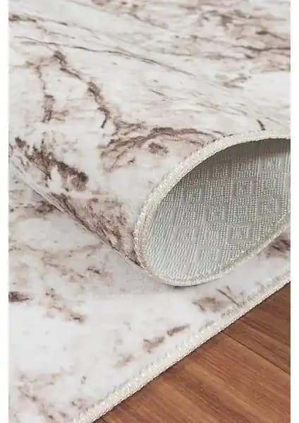 Valery Home Silvia ve West Home Yıkanabilir Kaymaz Halı Karşılaştırması