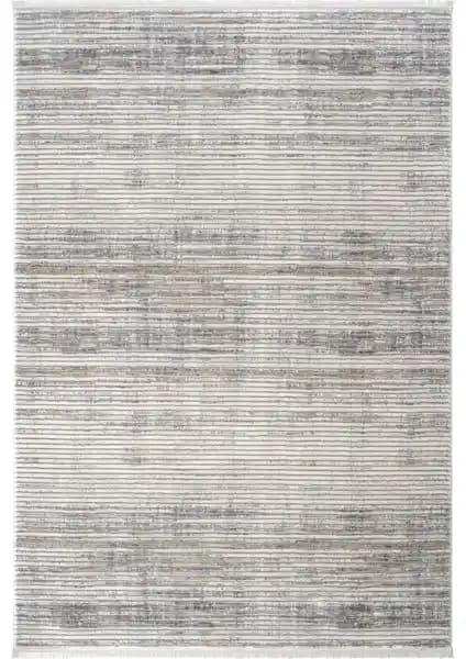 Verona 1905 ve Vetrina 3603 Halı Modellerinin Karşılaştırması