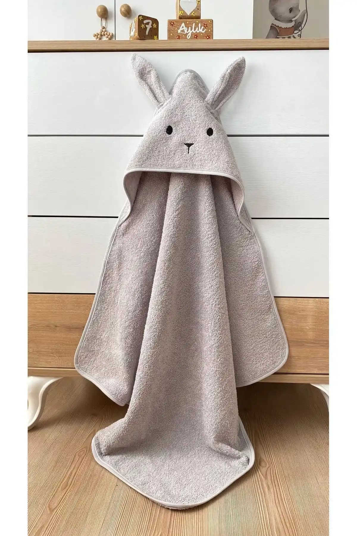 Alpar Tekstil ve English Home Elephant Bebek Havluları Karşılaştırması