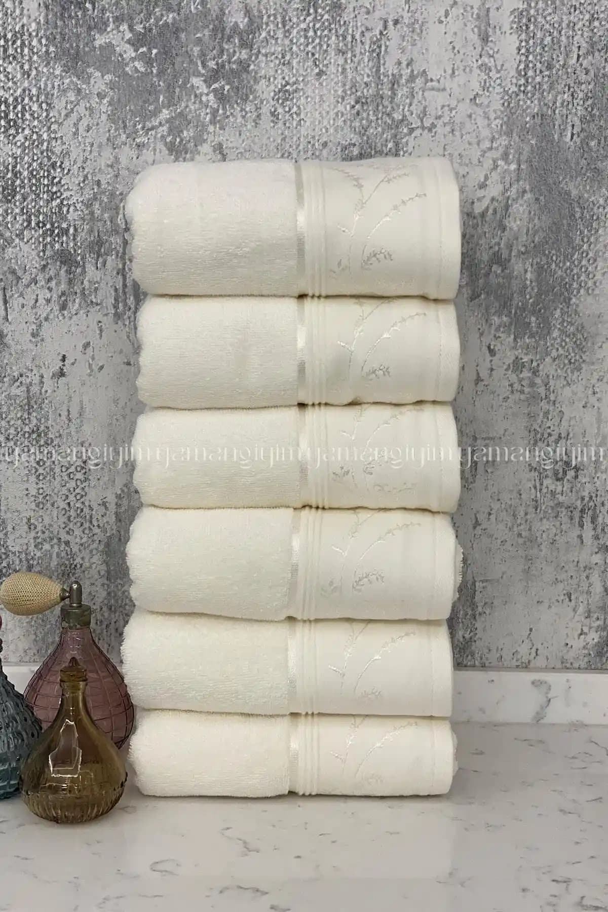 Özdilek Ditsy ve Elissa Havlu Setleri Karşılaştırması: Özellikler ve Kullanıcı Yorumları