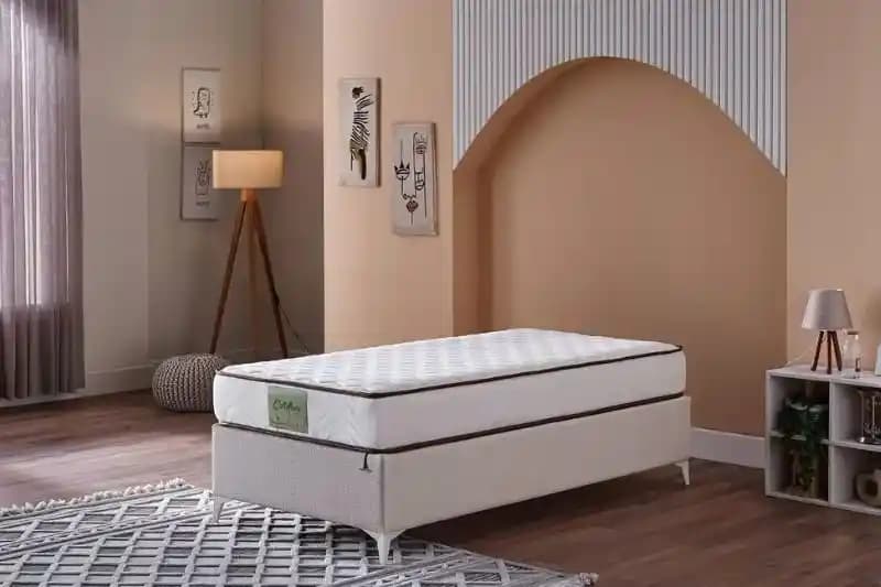 4.000 Dolar ve Altı Kalitede Yatak Çerçevesi Seçenekleri ve Kullanıcı Deneyimleri