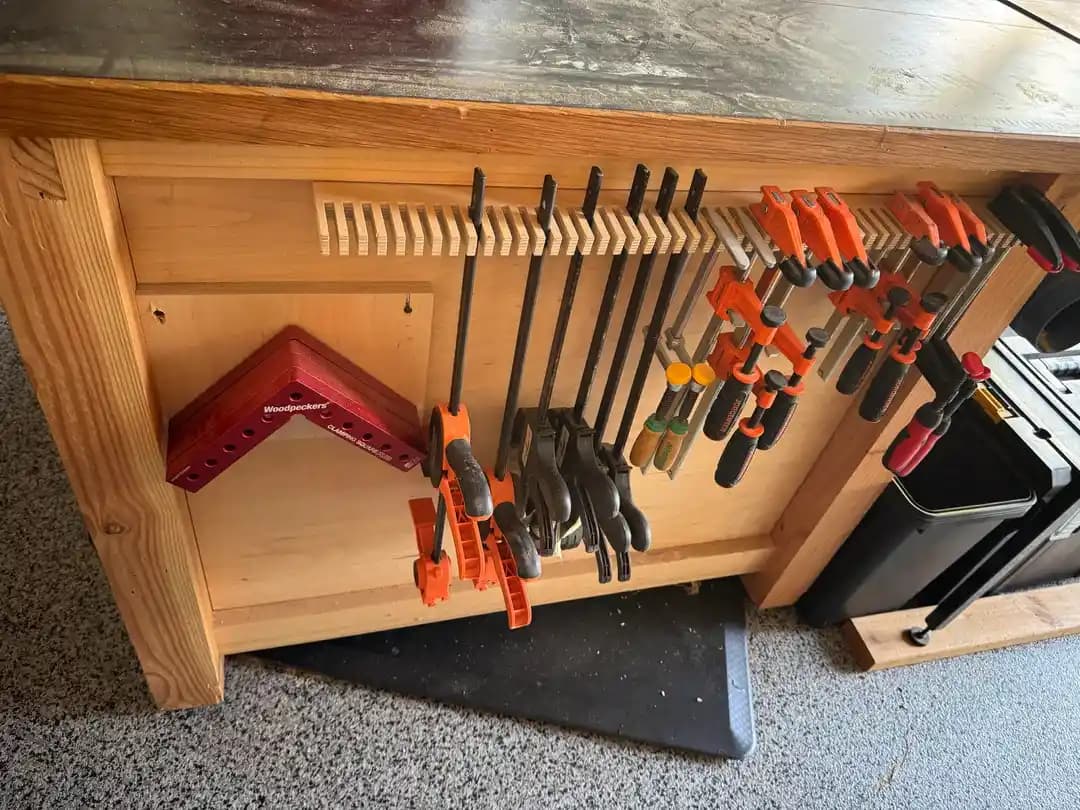 Ahşap İşçiliğinde Hediye Olarak Kelepçe Seçimi ve Türleri Hakkında Detaylı Rehber