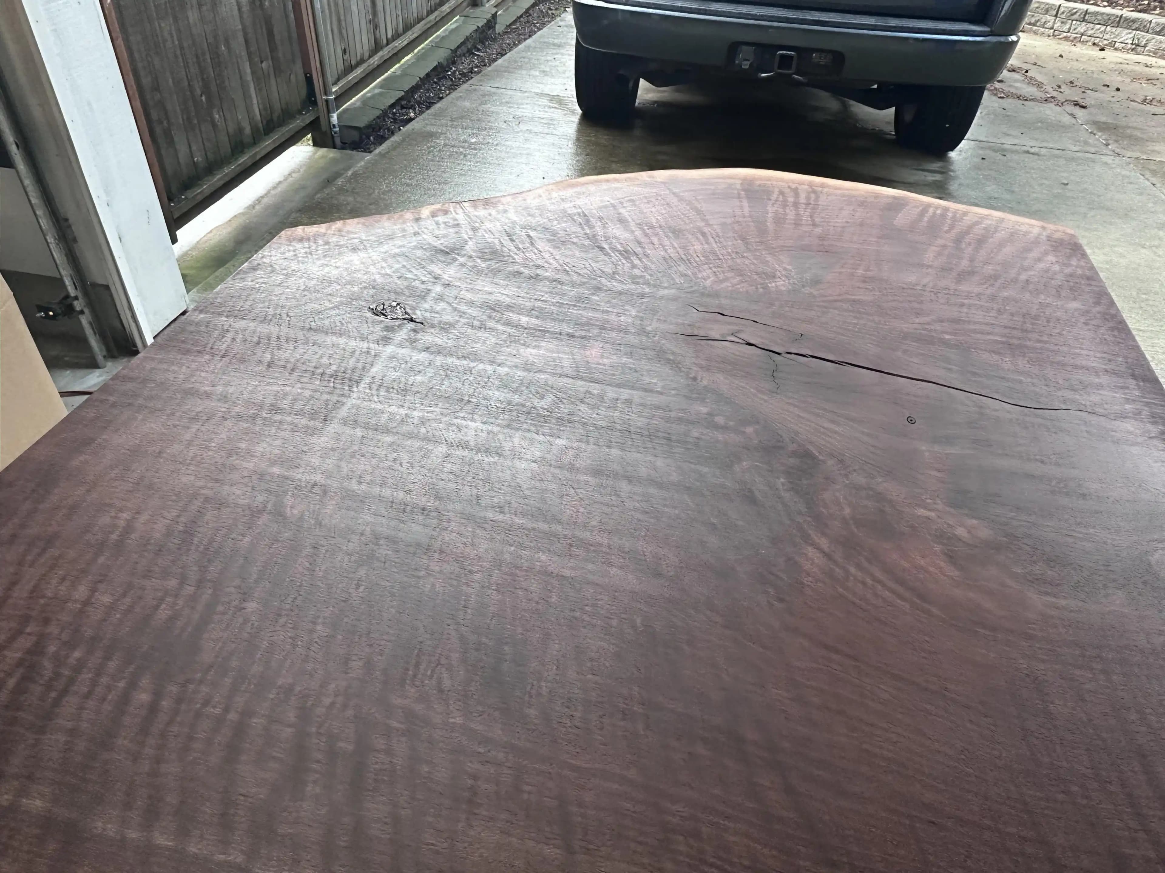 Ahşap Yüzeylerde Danish Oil Uygulaması ve Pürüzsüzlük Sağlama Teknikleri