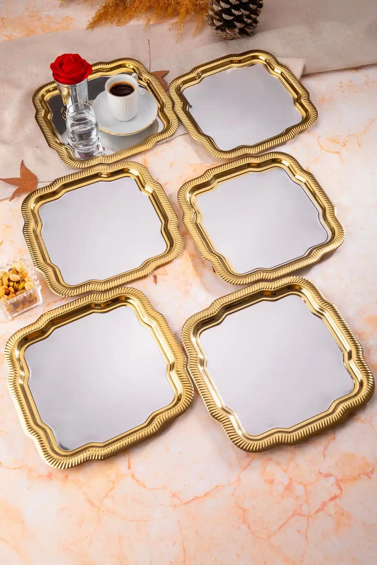 AslıHediyelik 6'lı Lüx Desenli Kenar Kaplamalı Papatya Model Gü<müş> Servis ve Sunum Tepsisi