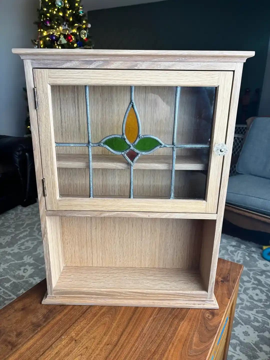 Beyaz Meşe Asma Dolap Yapımı: Malzeme, Teknik ve Tasarım Detaylarıyla İnceleme