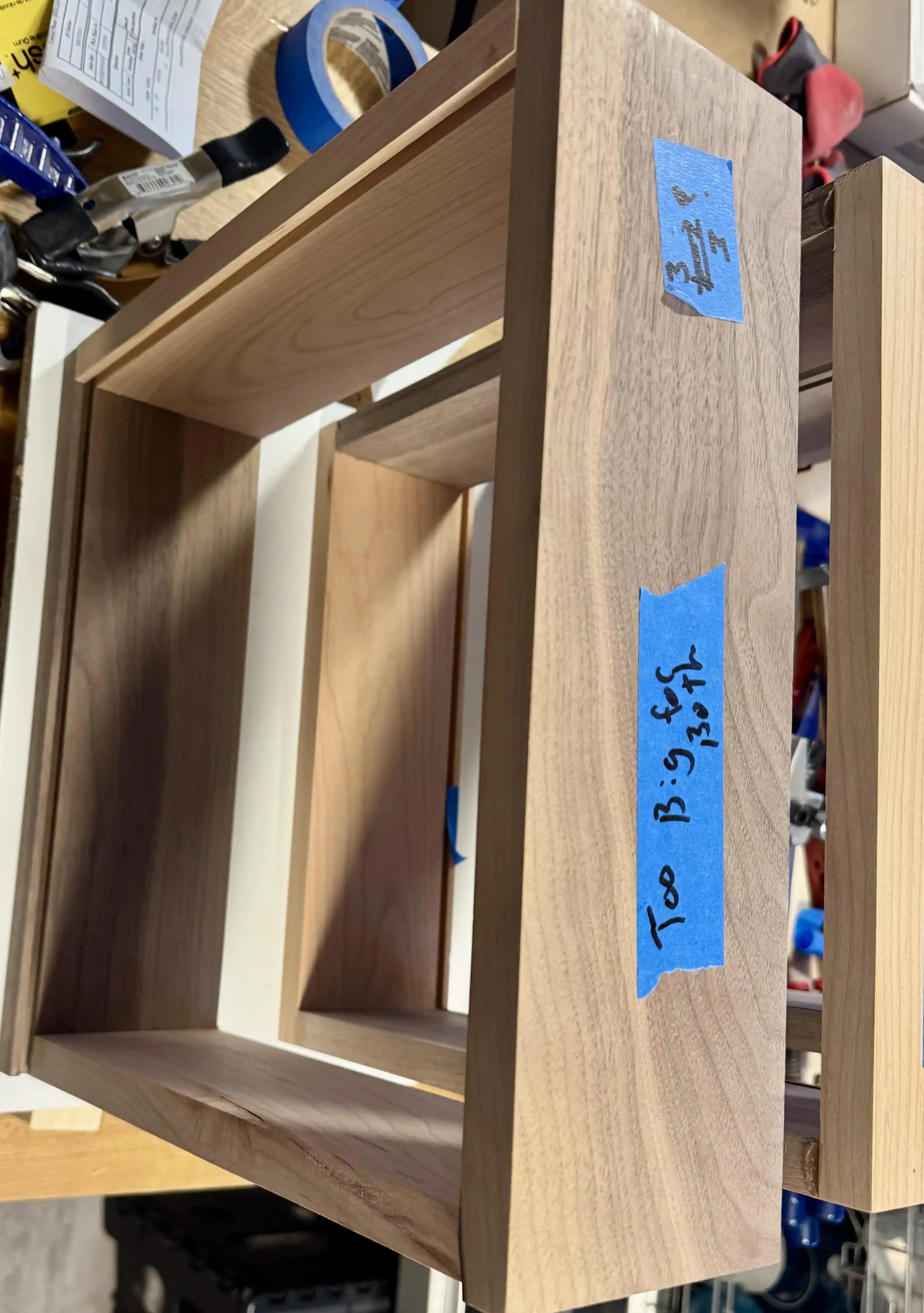 Çekmece Yanlarını Doğru Kısaltma Yöntemleri ve Uygun Alet Seçimi