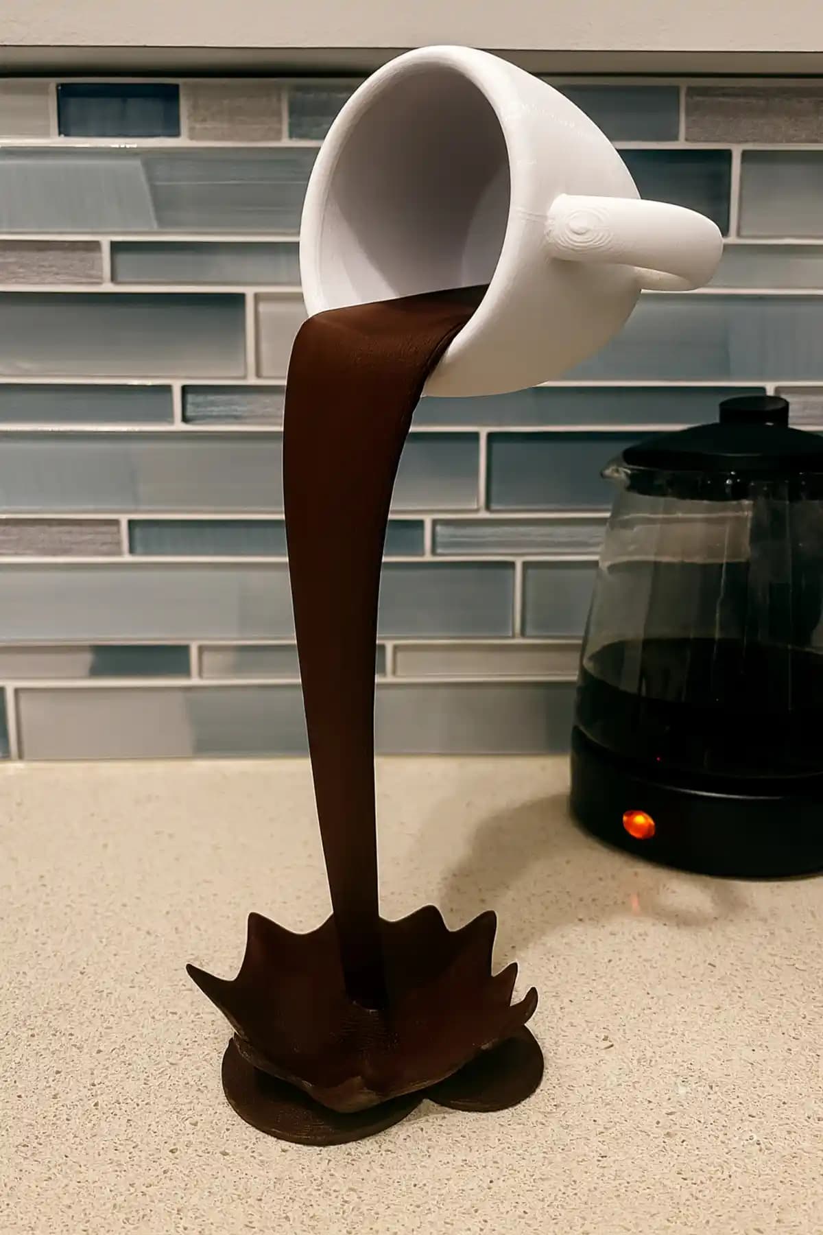 Heners Dekoratif Kahve Figürü Modern ve Şık İç Mekan Dekorasyonu Unsuru