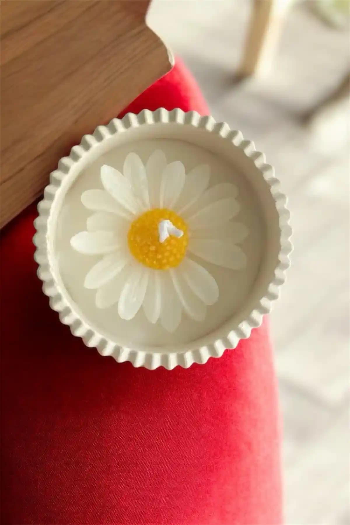 Home Hediyelik Dekoratif Papatya Mumluk Kokulu Modern ve Dayanıklı Tasarım