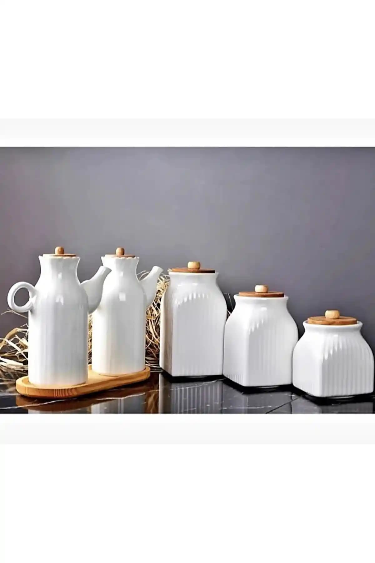 Kitchen Pembelia 2’li Set: Şık ve Dayanıklı Porselen Mutfak Aksesuarları