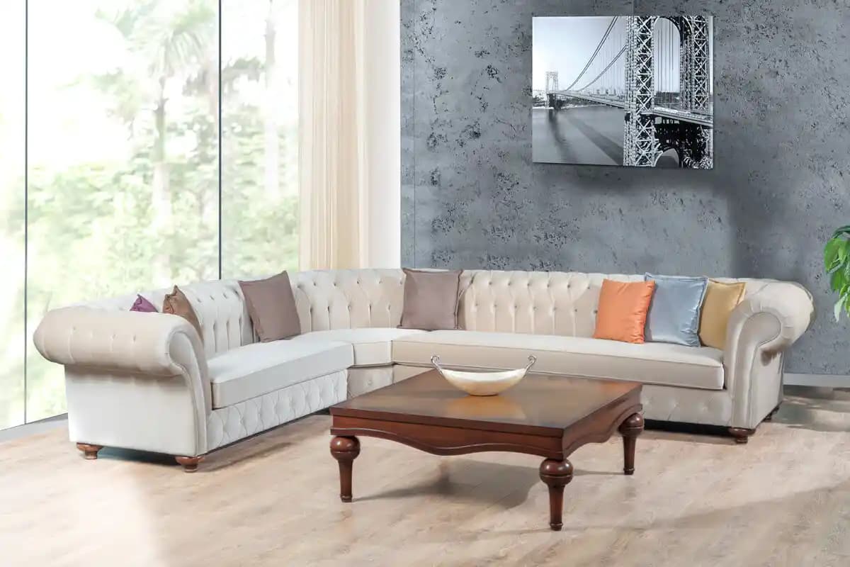 Klasik Tasarımda Köşe Hidrolik ve Ayarlanabilir Masalar: Mekanizma, Malzeme ve Estetik Dengesi