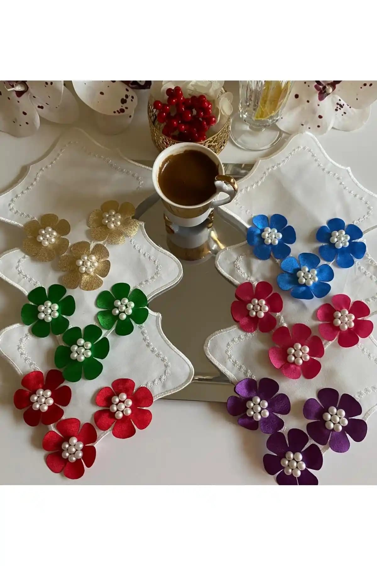 Lady Rio Kahve Yanı Peçeteleri: Modern ve Şık Tasarımıyla Sofralarınıza Estetik Katın