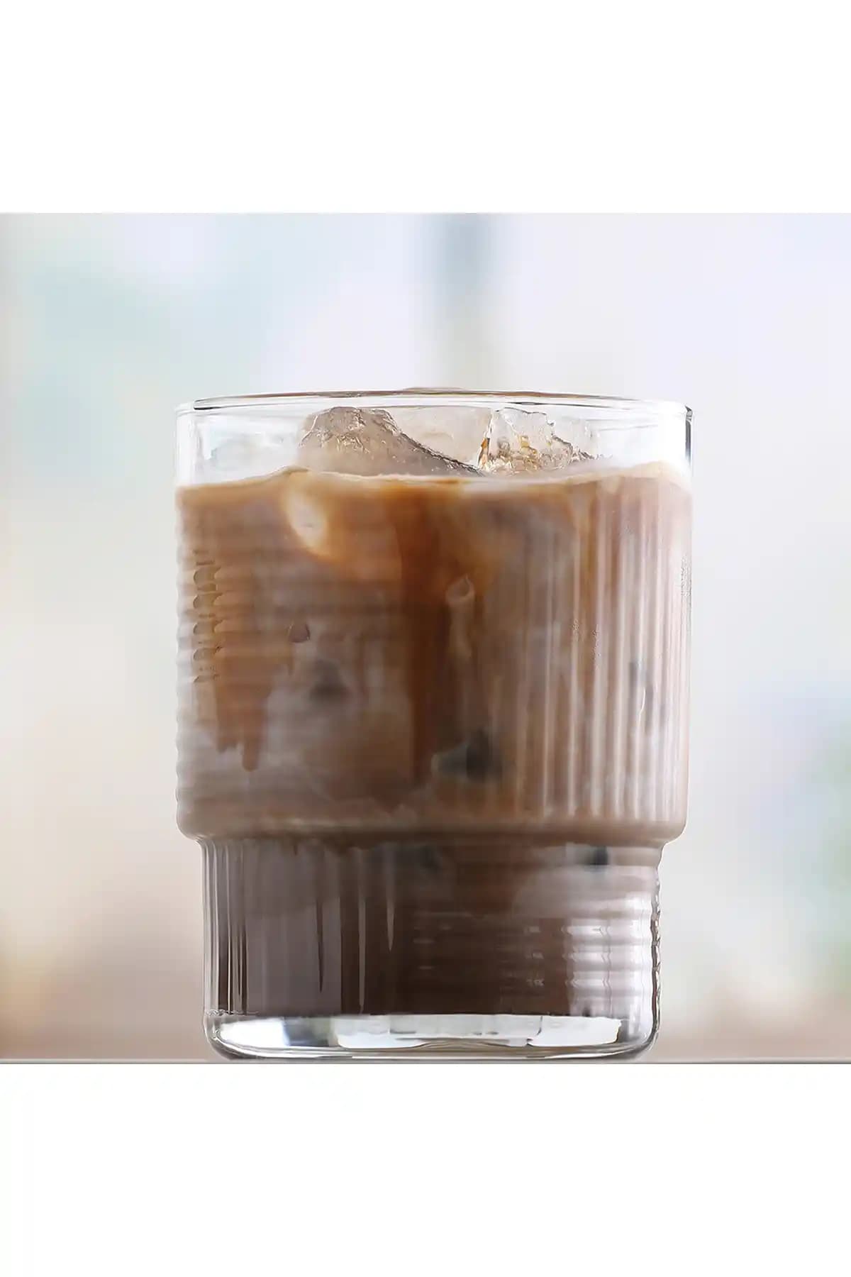 LAV Helen Cam Meşrubat Bardağı: Şık ve Dayanıklı Çok Renkli İçki Bardakları