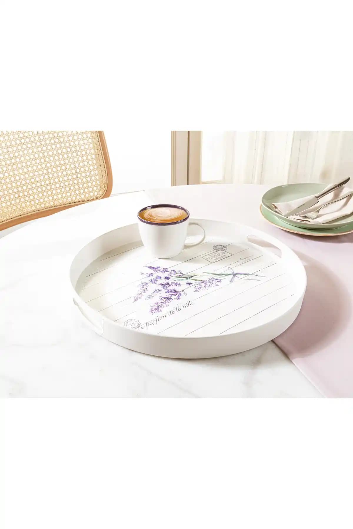 Madame Coco Lavander Yuvarlak Tepsi: Şık ve Dayanıklı Mutfak ve Servis Aksesuarı