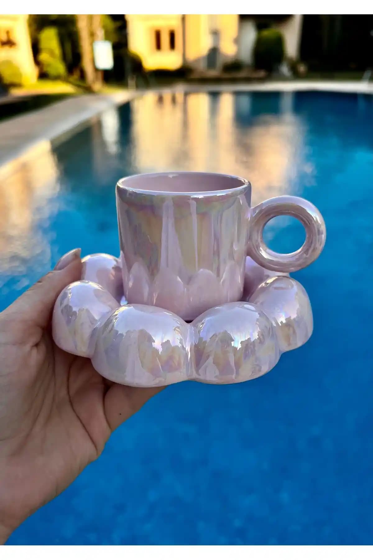 MAMALİZA 2'li Seddefli Seramik Fincan Takımı Modern ve Şık Tasarımıyla Öne Çıkar