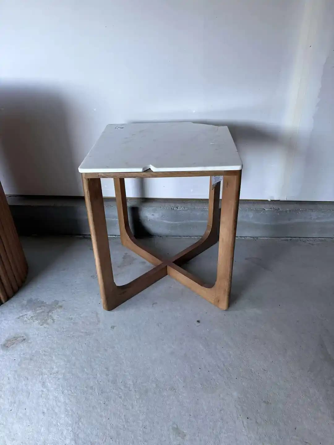 Mobilya Üst Tablası İçin Ahşap ve Alternatif Malzeme Seçenekleri ve Uygulamaları