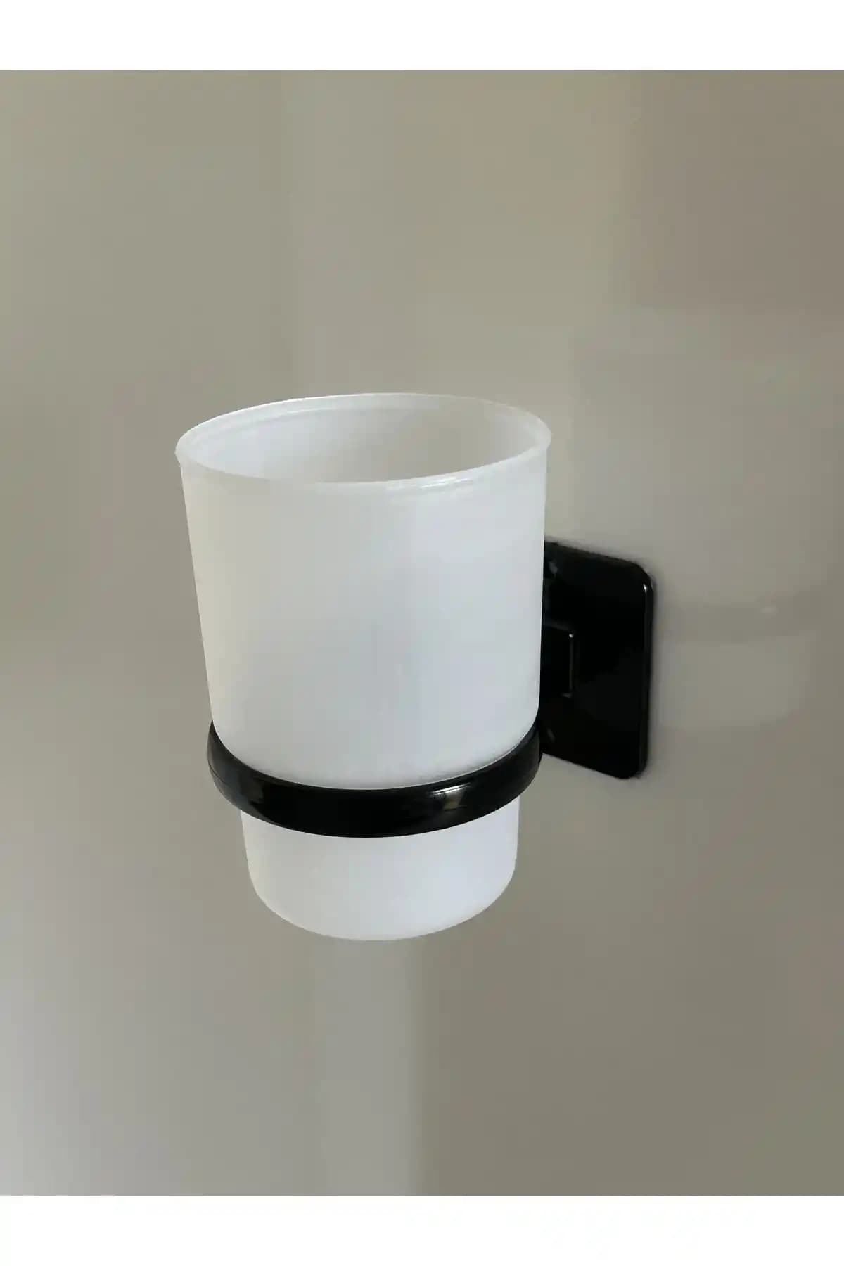 Modern Siyah Plastik Diş Fırçalık Askısı Güçlü Yapışkanlı ve Dayanıklı Tasarım