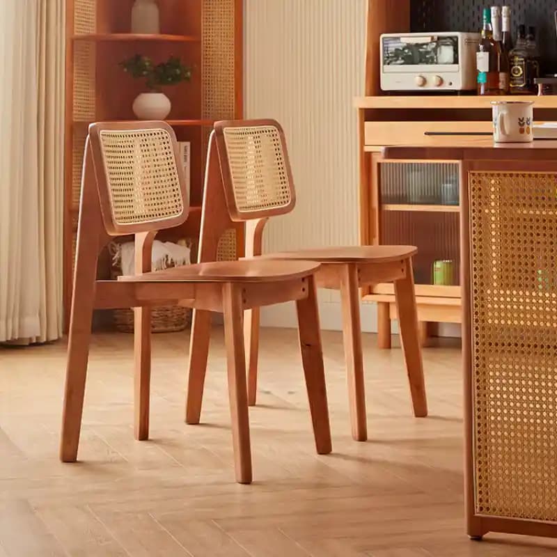 Orta Yüzyıl Modern Sandalyelerin Ahşap Yenileme Teknikleri ve Uygulama İpuçları