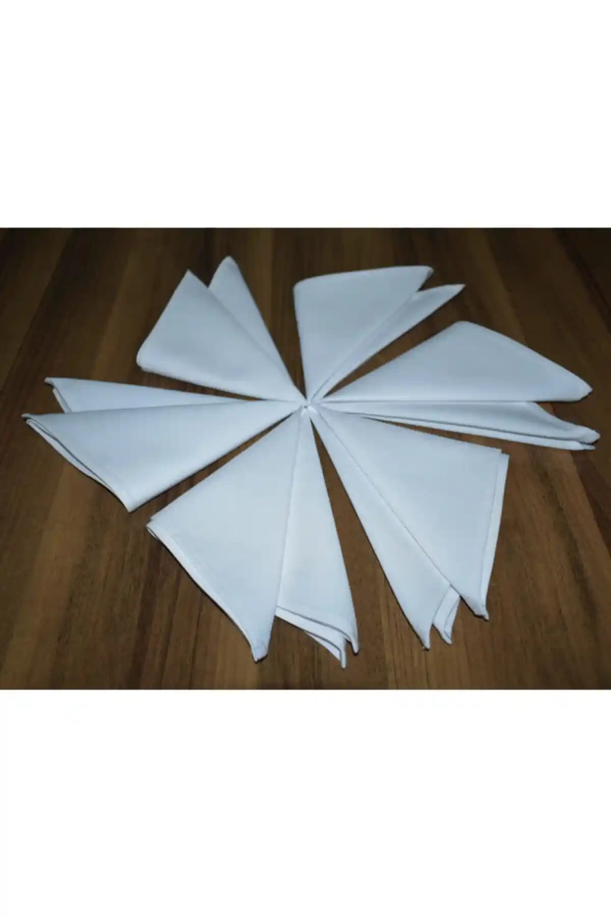 Paris in Paris Beyaz Keten Servis Peçeteleri Şık ve Dayanıklı Sofra Dekorasyonu İçin