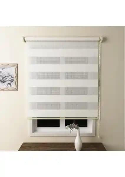 Brillant Stor Zebra Perde Beyaz MZ507: Modern ve Kullanışlı Tasarım Özellikleri