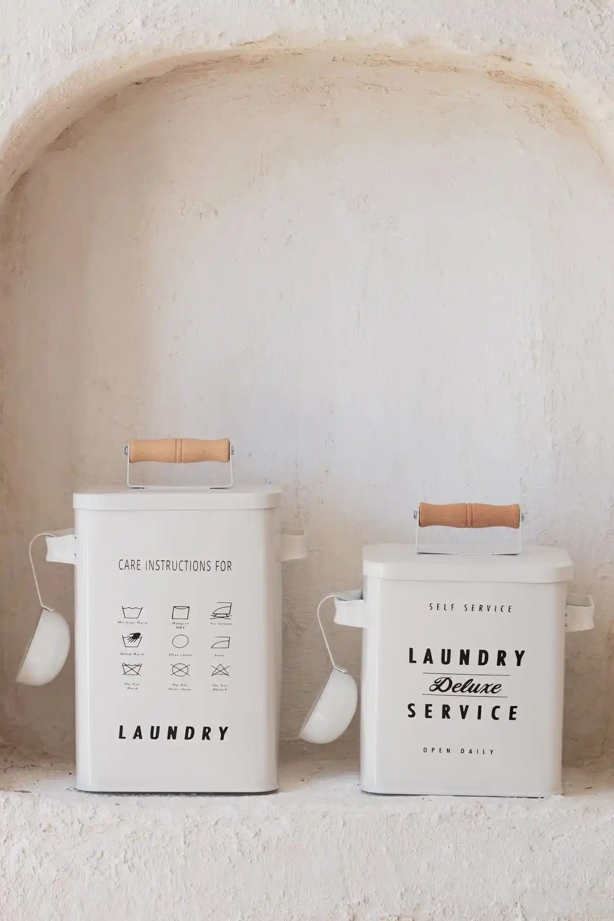 Dekorzdükkan 2'li galvaniz deterjanlık seti dayanıklı ve modern banyo aksesuarları