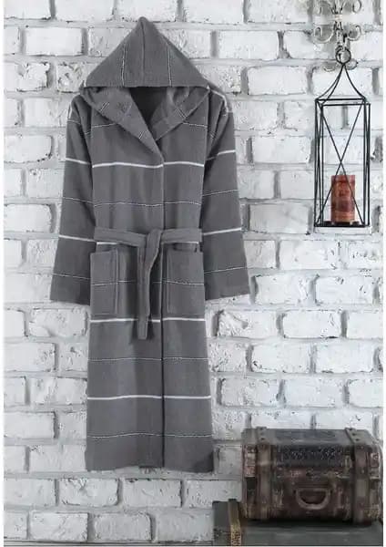 Esmen Bornoz: Yüksek Emicilik ve Şık Tasarımıyla Konforlu Kullanım İçin Ideal Seçenek