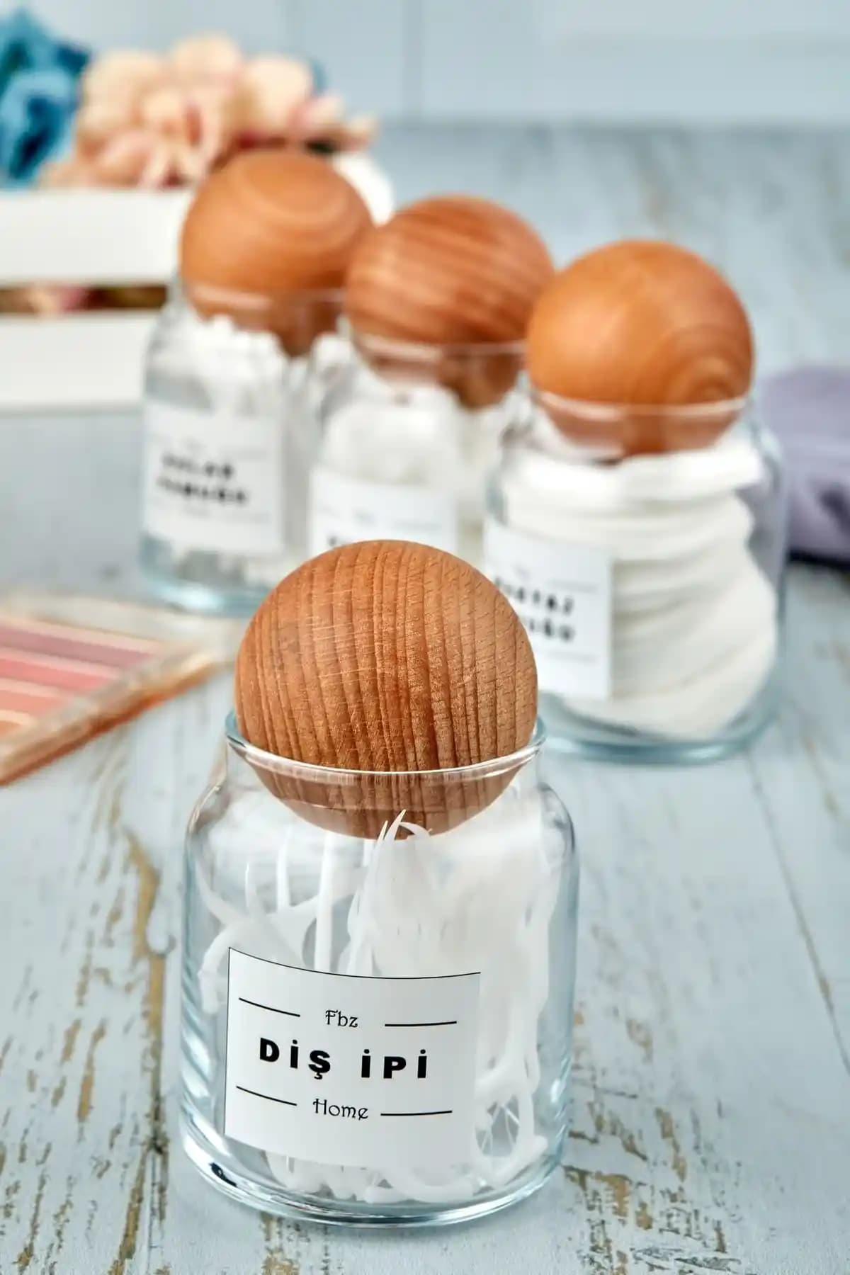 FBZhome Ahşap Top Kapaklı Diş İpi Organizeri Modern ve Dayanıklı Banyo Aksesuarı