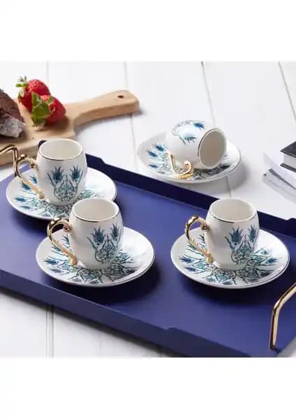Karaca İznik 6 Kişilik Kahve Fincan Takımı Şık ve Fonksiyonel Tasarım
