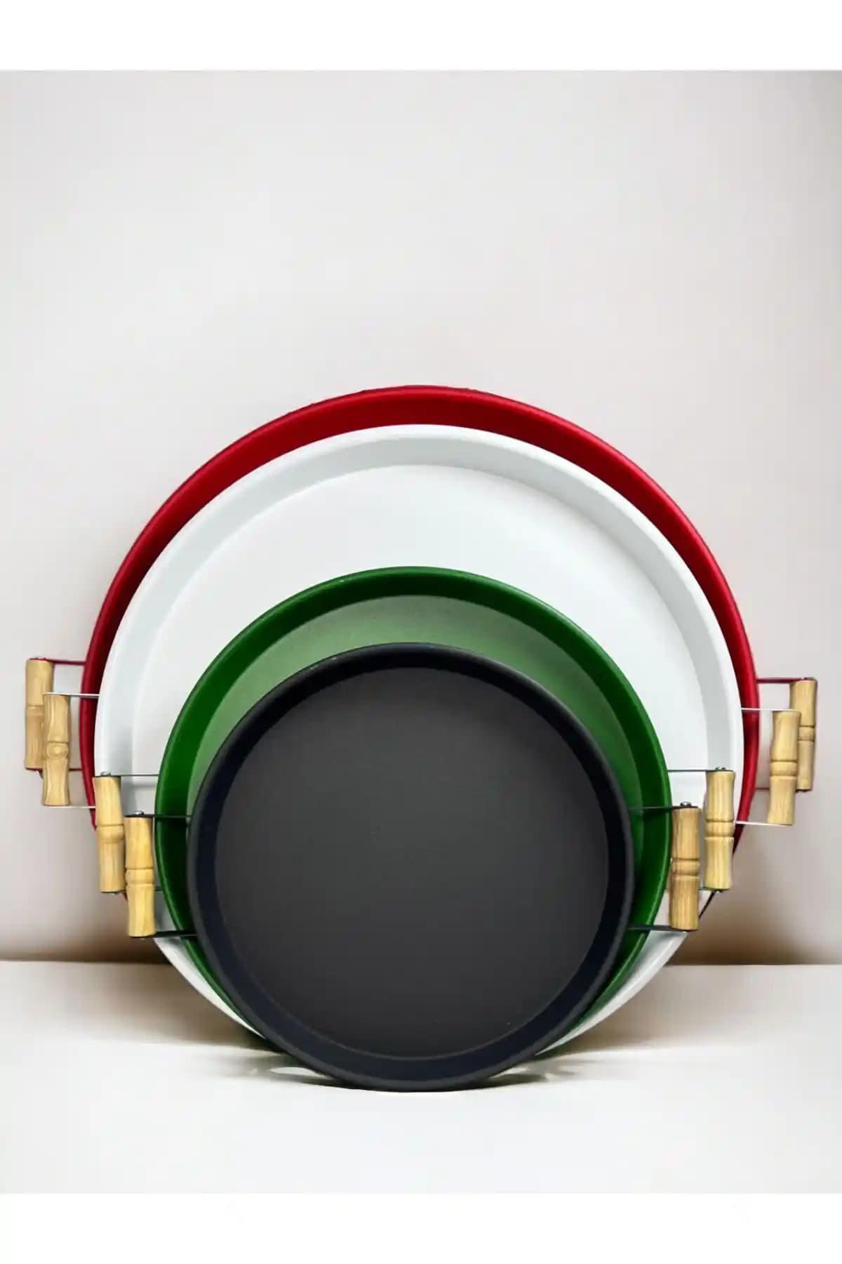 Kitchen Trend 4 Lü Metal Tepsi Seti: Şık ve Dayanıklı Servis Aksesuarları