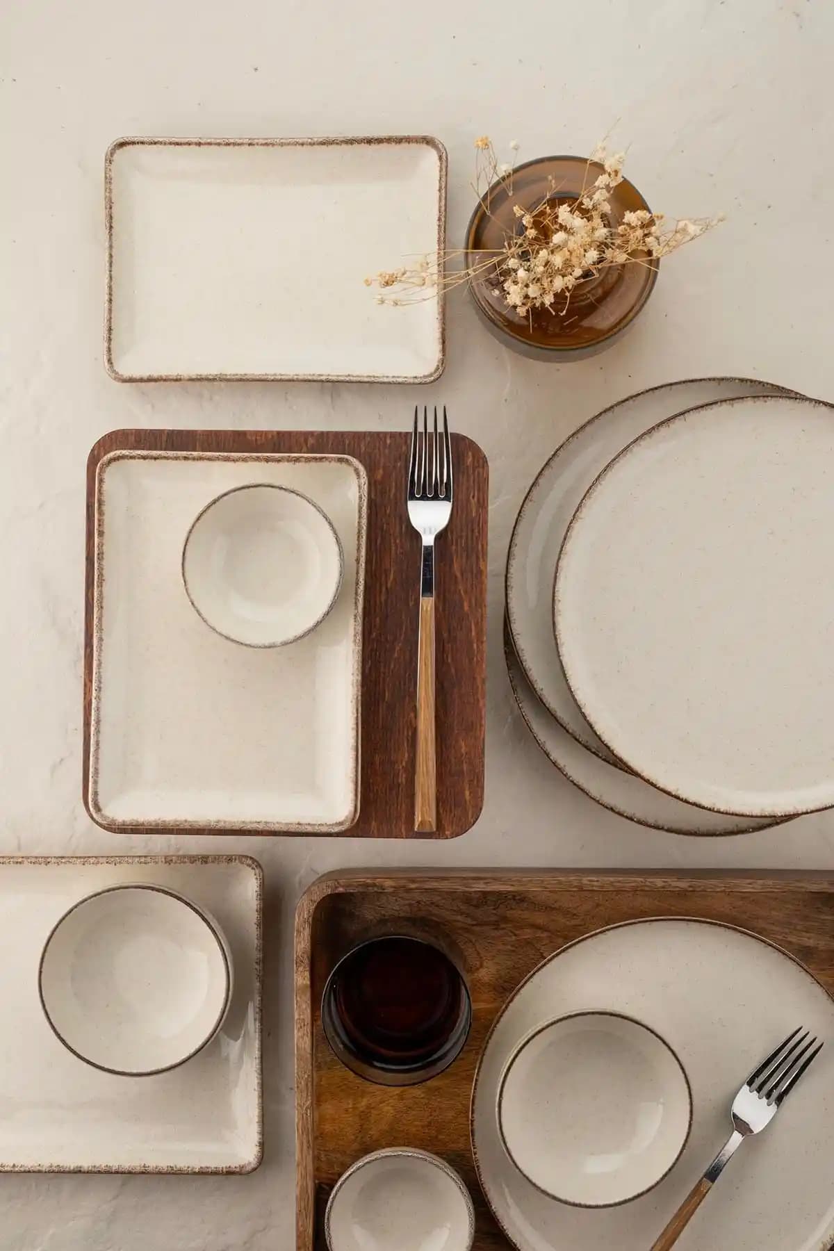 Kütahya Porselen Moderna 14 Parça 6 Kişilik Kahvaltı Takımı Bej Modern Tasarım