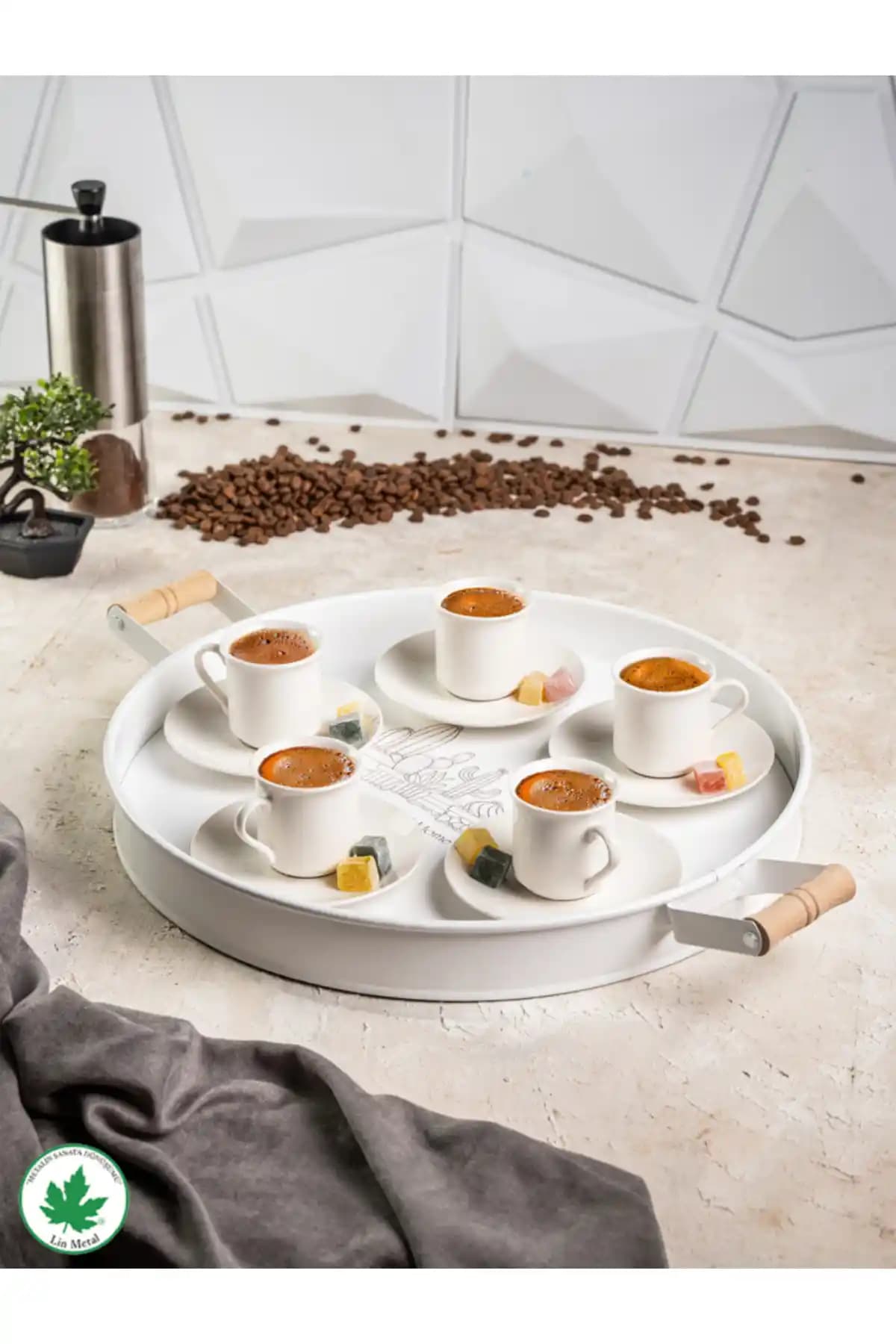 Lin Metal 37cm Ahşap Kulplu Beyaz Metal Tepsi Şık ve Dayanıklı Servis Aracı