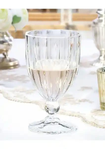 Madame Coco Fiona 4’lü Kısa Kadeh Takımı Şık ve Dayanıklı Cam Tasarımıyla Öne Çıkıyor