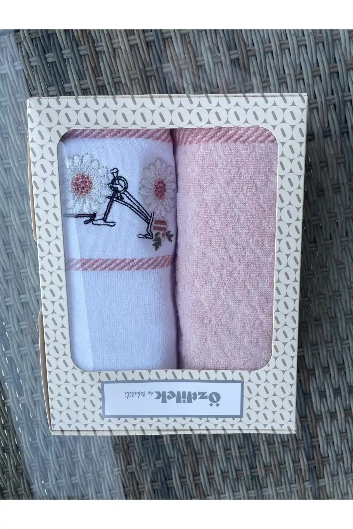 Özdilek Daisy Border 2'li Kutulu Pembe Havlu Seti Şıklık ve Konfor Sunar