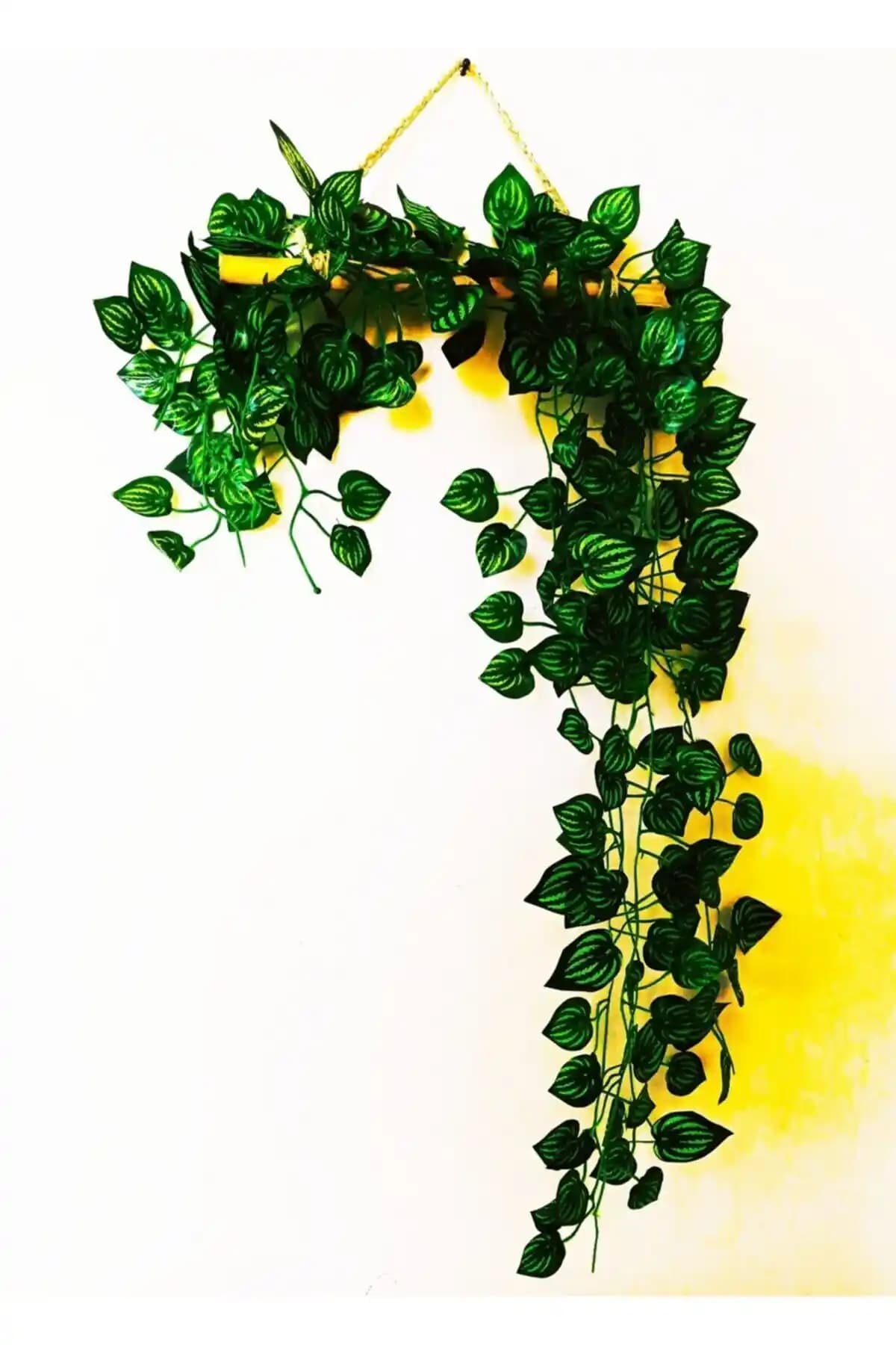 PİRAMİGO Ağaç Dalı ve Yapay Sarmaşık Yaprak Dekorasyon Süsü Özellikleri ve Kullanım İpuçları