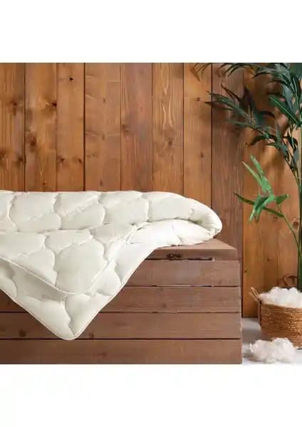 Puffy Dulcet Yün Tek Kişilik Yorgan: Doğal ve Hafif Sıcak Tutma Özelliğiyle