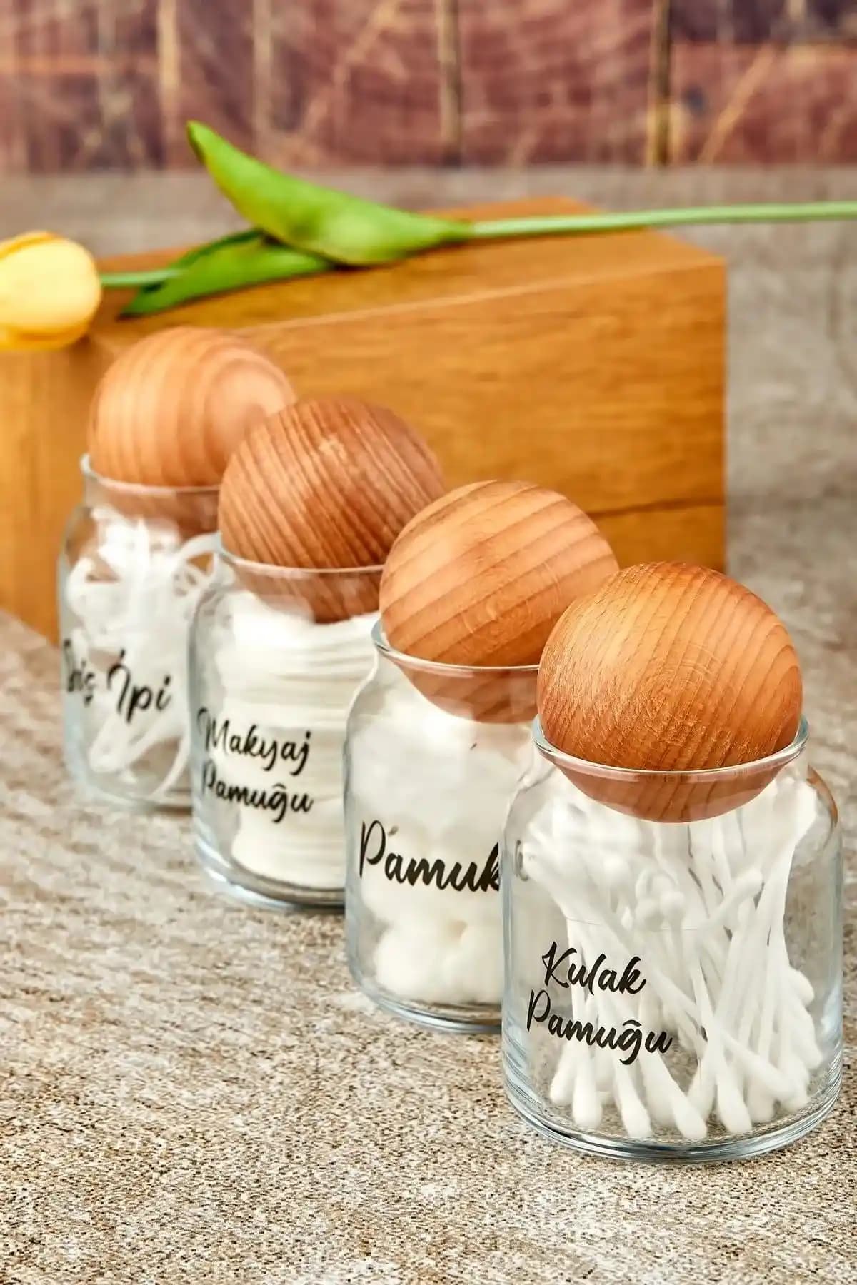 ŞAKİLATA CONCEPT 4'lü Top Kapaklı Cam Bakım Seti Estetik ve Çok Fonksiyonlu Tasarım