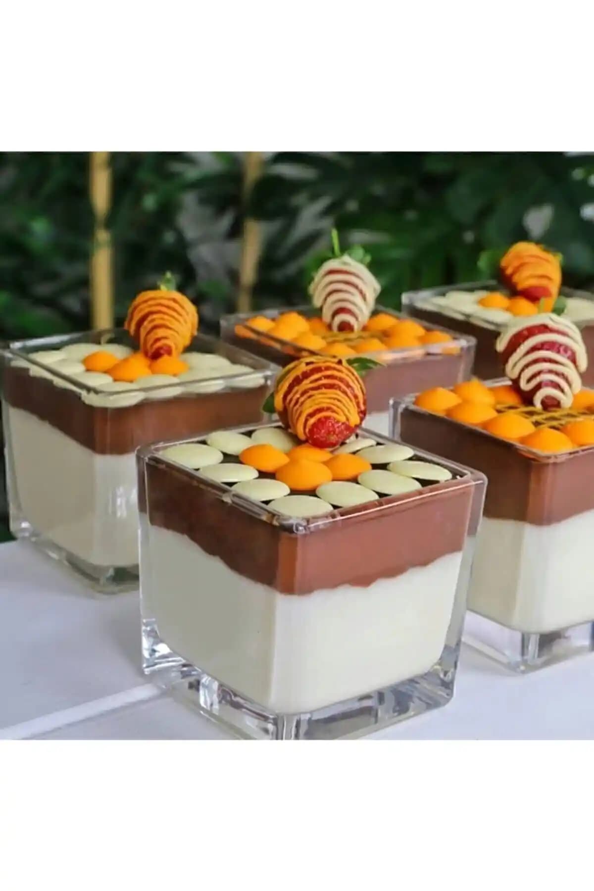 Sigma Glass 6'lı Cam Seti: Estetik ve Fonksiyonel Sunumlar İçin Uygun Çözüm