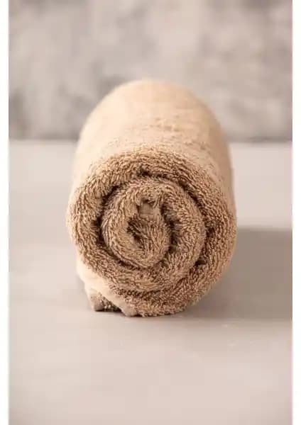 Tfex Bej El Yüz Havlusu: Şık ve Fonksiyonel Pamuklu Banyo Aksesuarı