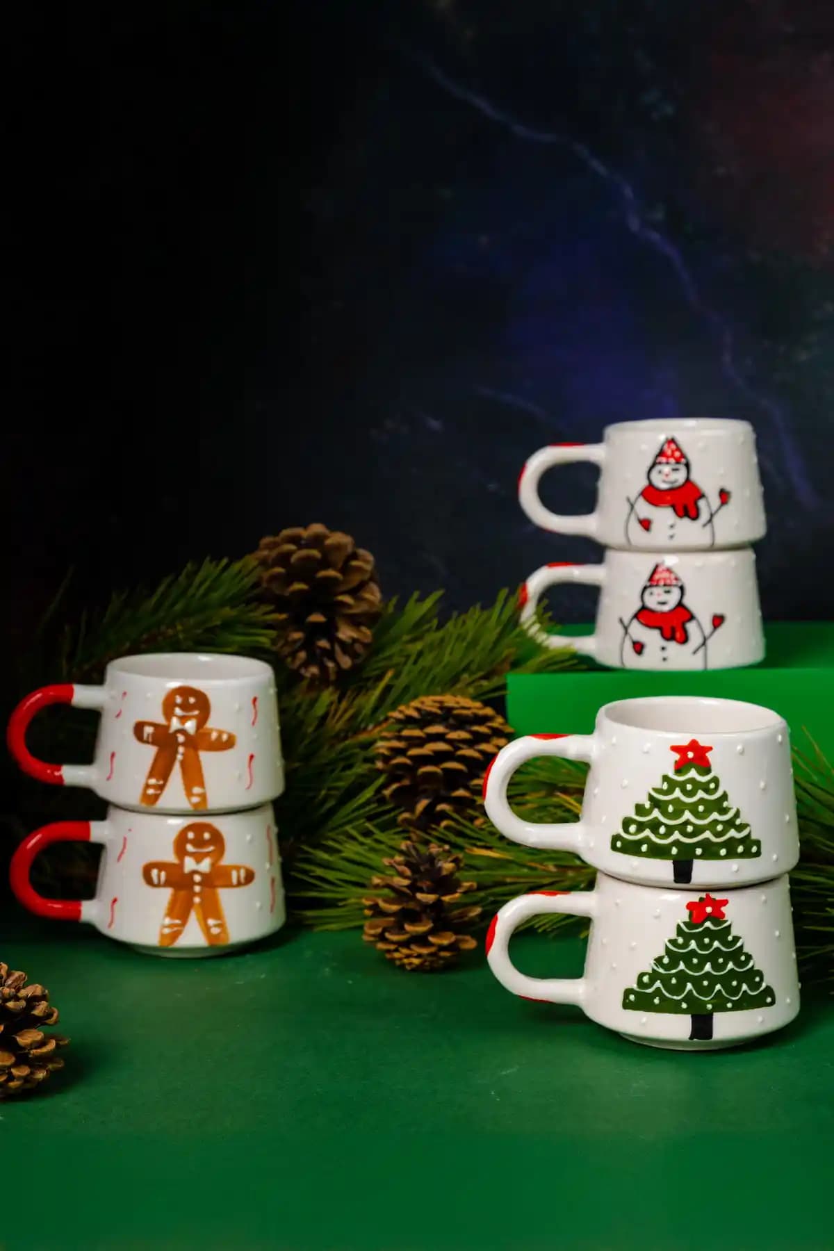 Yılbaşı Temalı El Yapımı Seramik Kupalar Seti Sıcak ve Neşeli Anlar İçin Tasarlandı