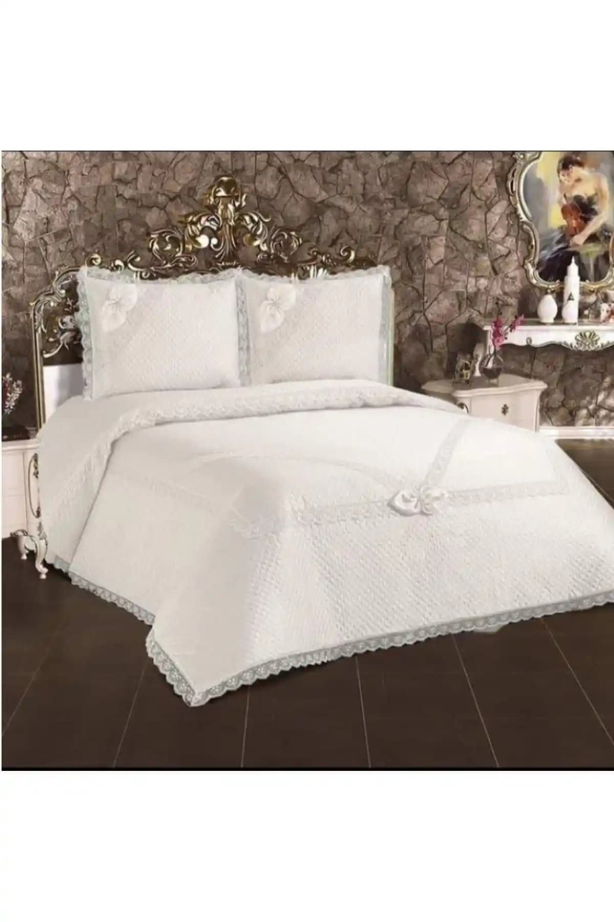 ZESA HOME Kapitoneli Fransız Güpürlü Yatak Örtüsü Estetik ve Dayanıklı Tasarım