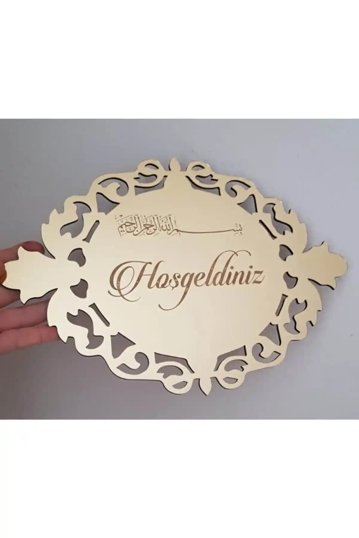 Besa Bismillah Kapı Süsü: Dini ve Estetik Anlamlar Taşıyan Dekoratif Ürünler