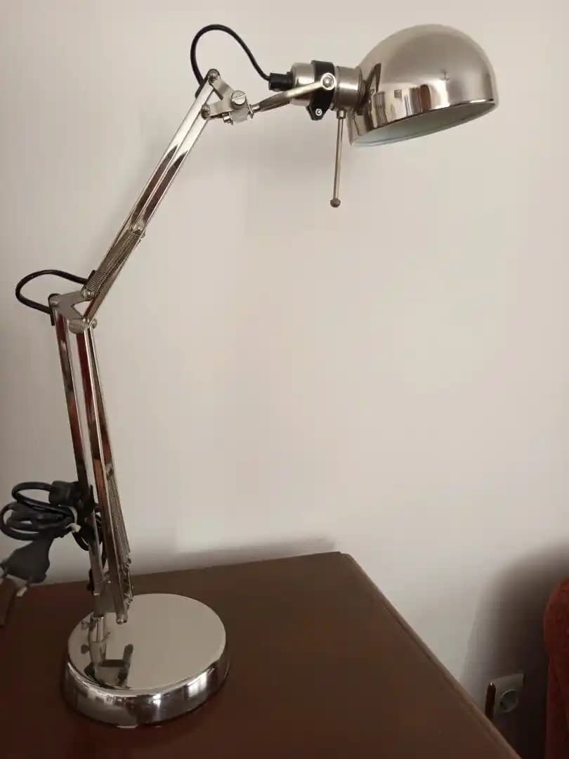 İkinci El Masa Lambası Seçerken Dikkat Edilmesi Gerekenler ve Uygun Fiyatlı Alternatifler